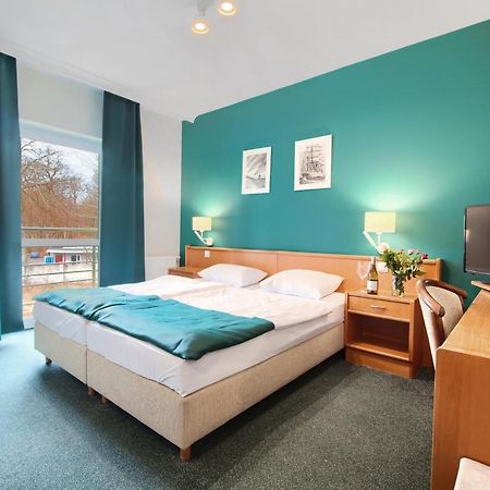 Taaakaryba Hotel Kolobrzeg Ngoại thất bức ảnh