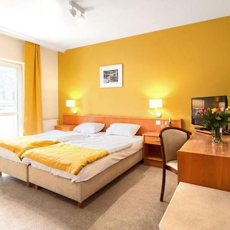 Taaakaryba Hotel Kolobrzeg Ngoại thất bức ảnh