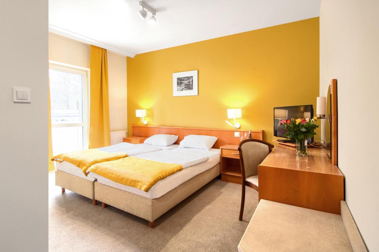 Taaakaryba Hotel Kolobrzeg Ngoại thất bức ảnh