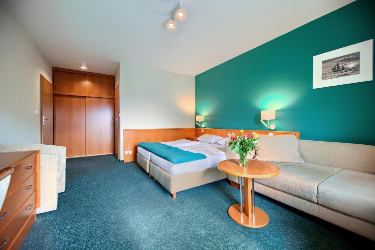 Taaakaryba Hotel Kolobrzeg Ngoại thất bức ảnh