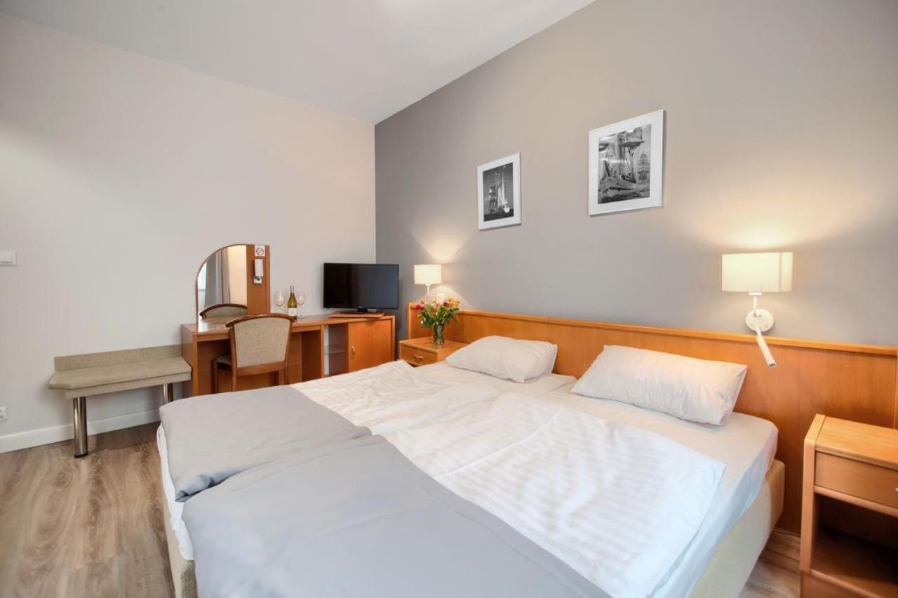 Taaakaryba Hotel Kolobrzeg Ngoại thất bức ảnh