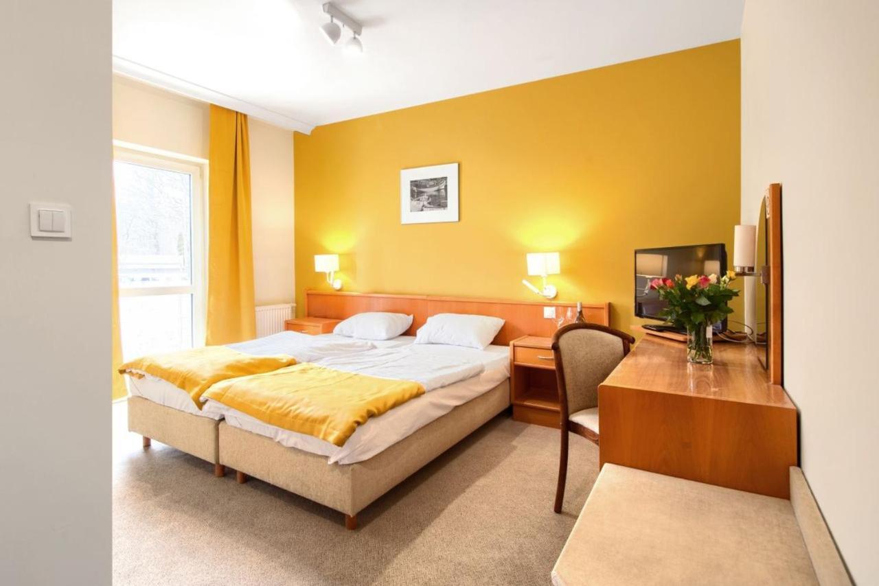 Taaakaryba Hotel Kolobrzeg Ngoại thất bức ảnh